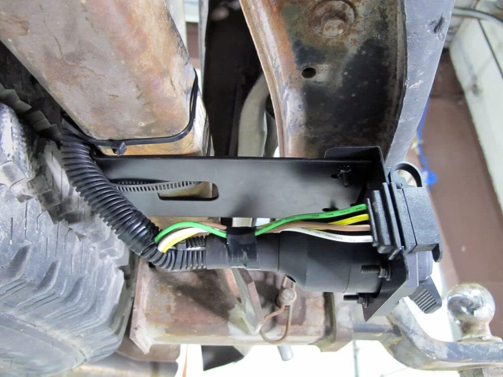 4-Way Flat to 7-Way RV Blade Trailer Wiring Adapter Connector Kit N55990