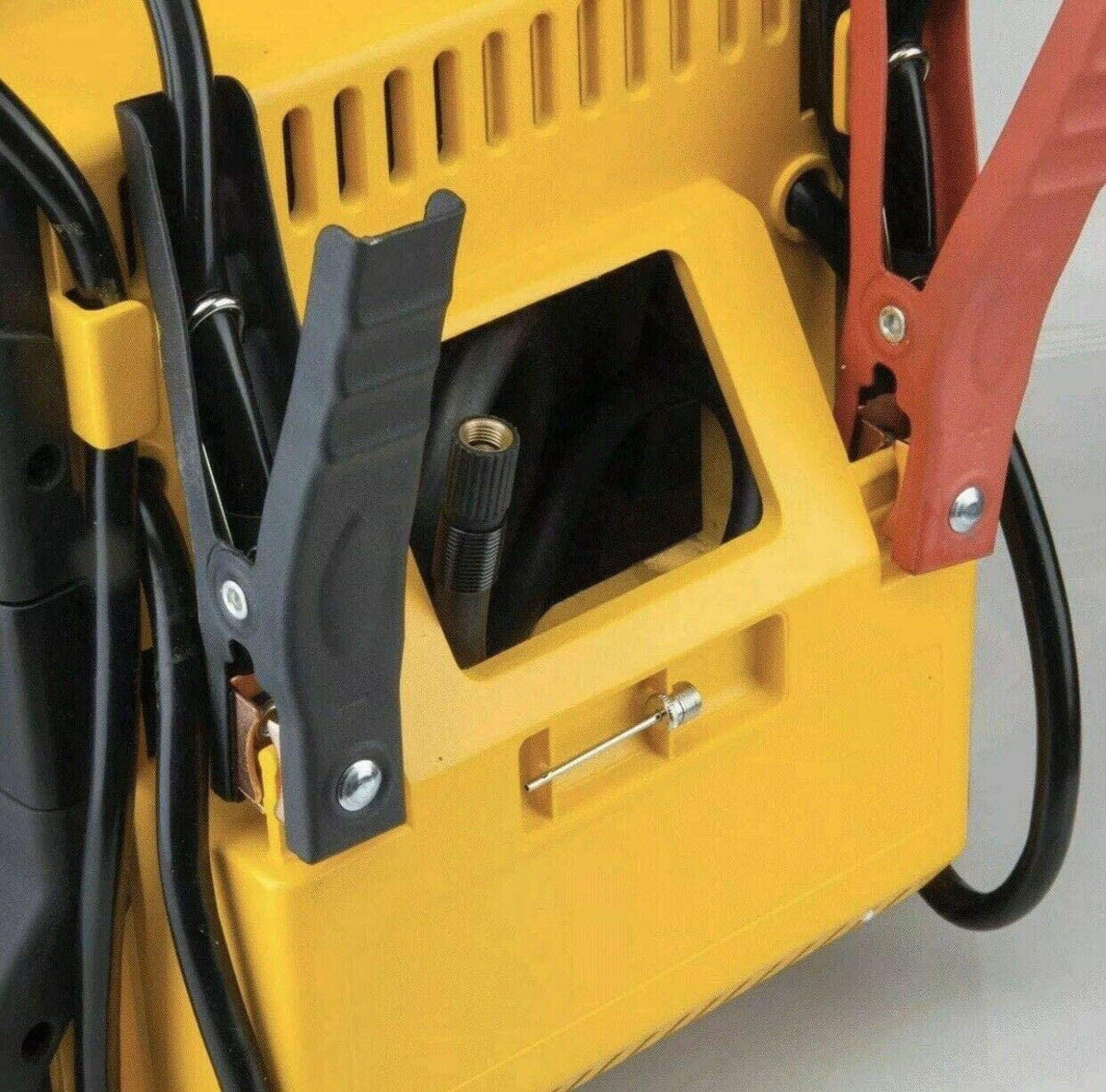 1000Amp Power Station with Jump Starter and Compressor O598