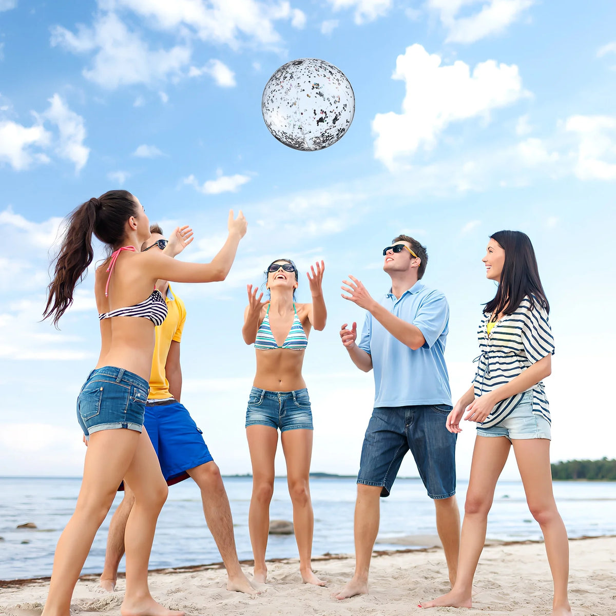 2 Pcs Inflatable Beach Balls with Air Pump Q2139