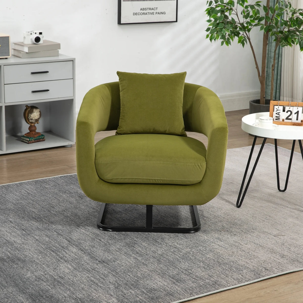 Olive Upholstered Tufted Velvet Accent Chair with Metal Stand N304