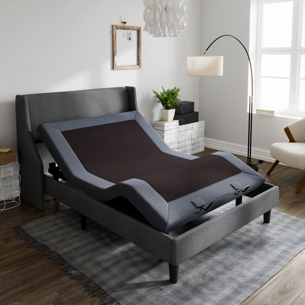 Queen Size Adjustable Bed with Wireless Remote F24357