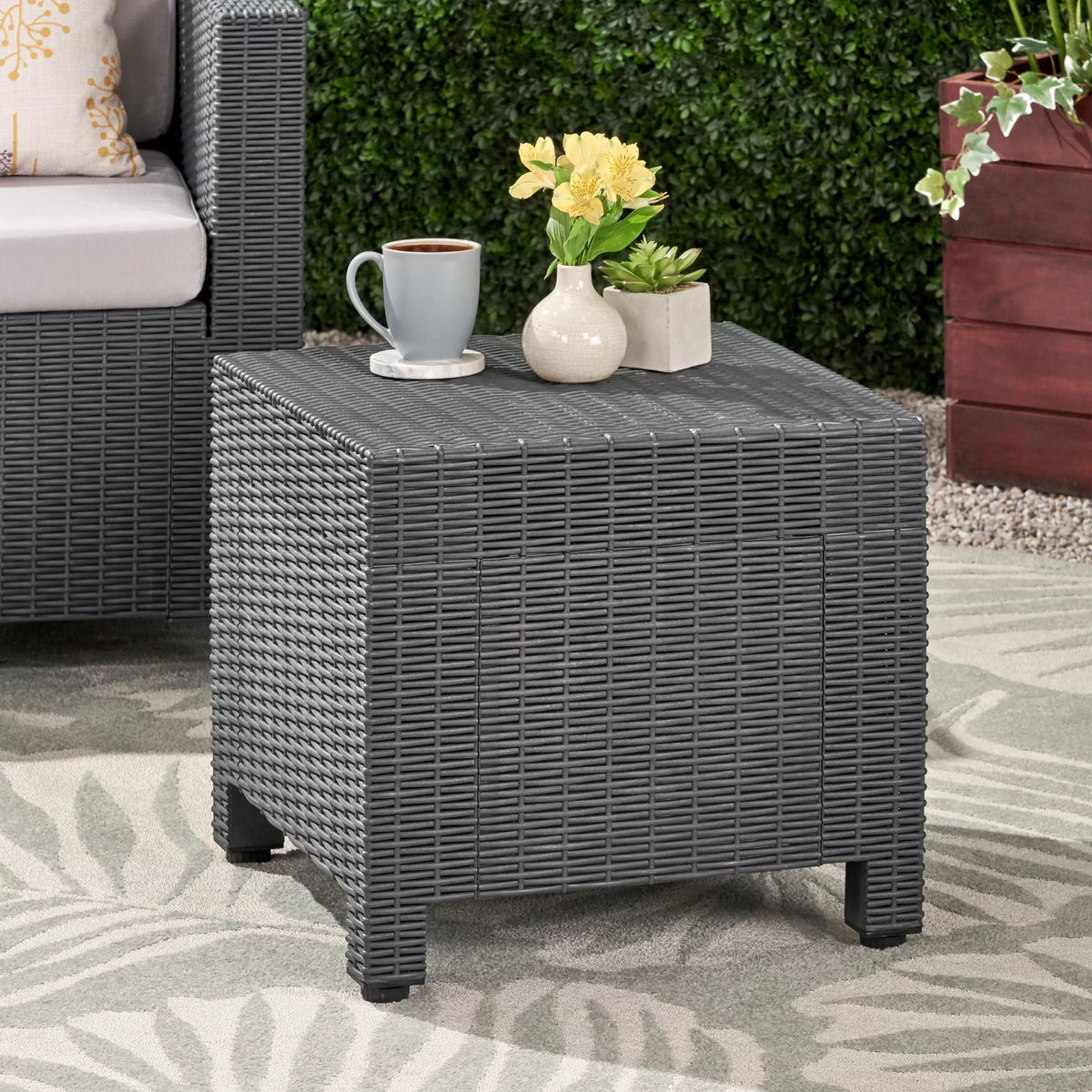 Dark Gray Wicker Side Table M732