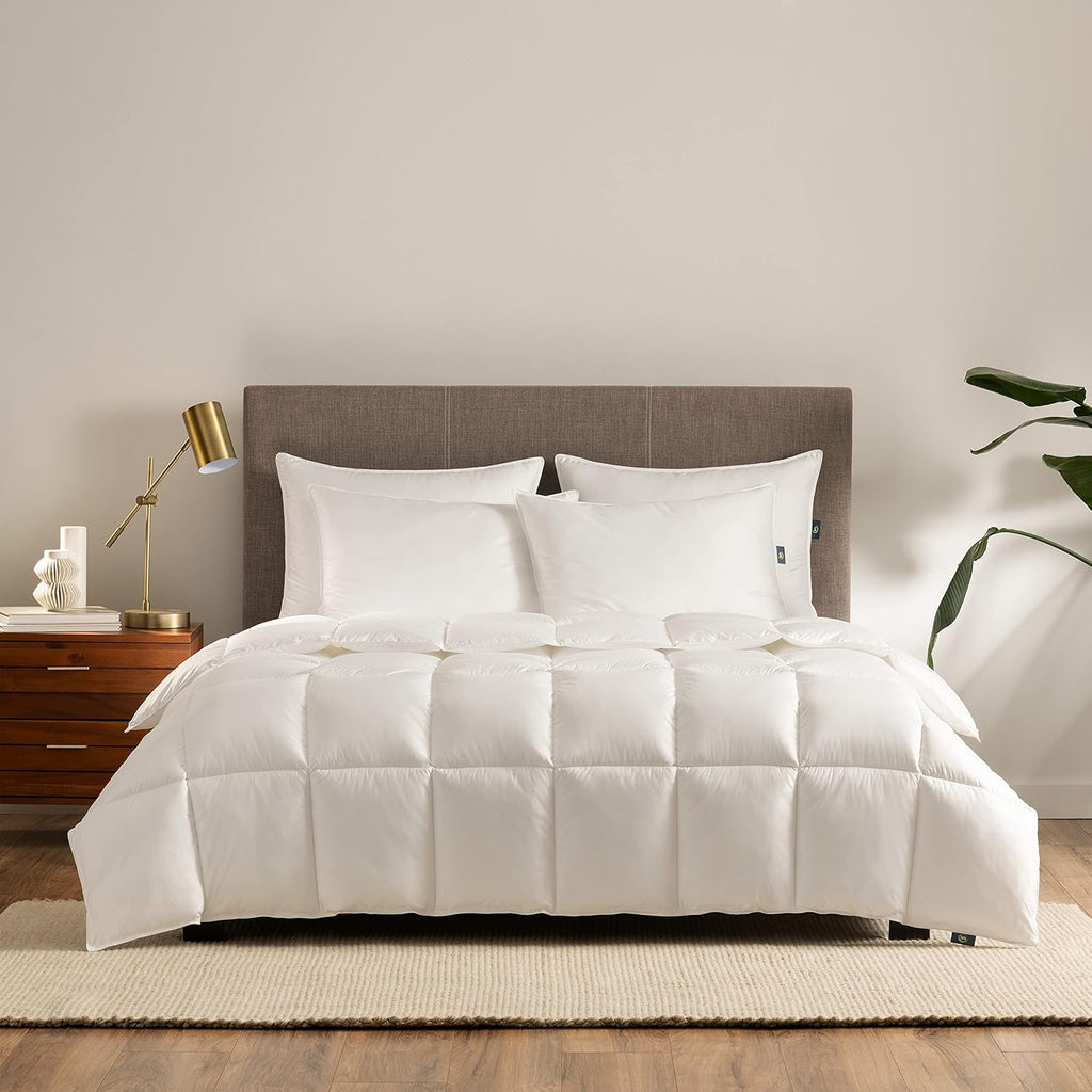 White Down Alternative Comforter King/Cal King S9453