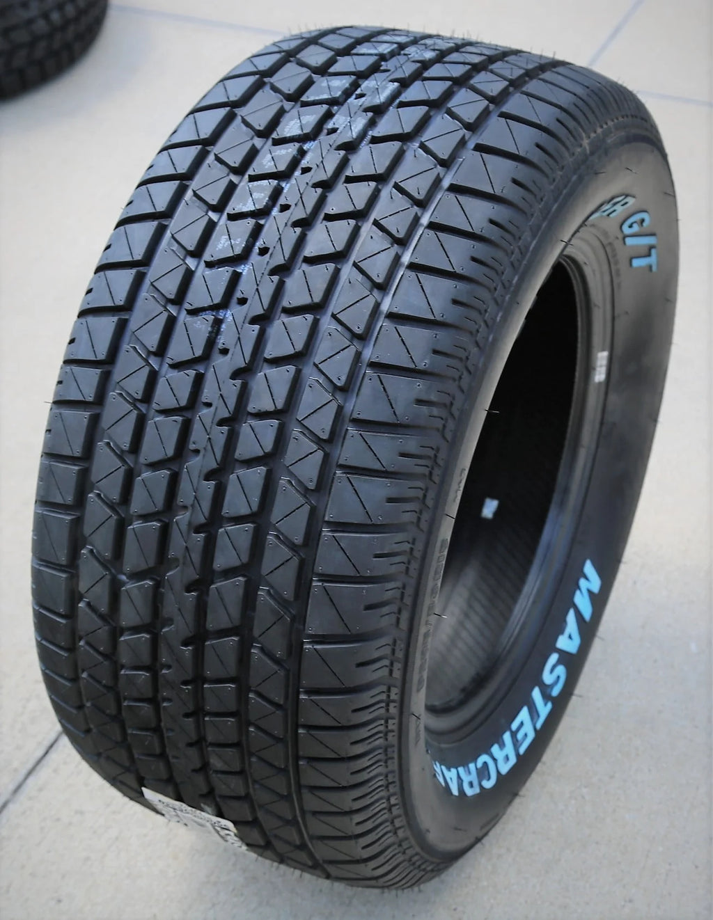 All Season P245/60R15 100T Passenger Tire R4140