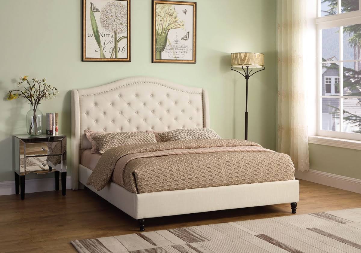 Black King Upholstered Platform Bed O268